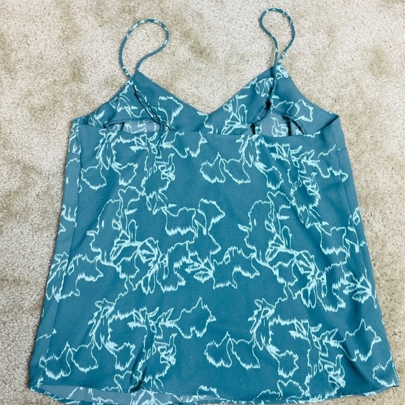 Nine West V-Neck Layering Camisole - Picture 7 of 7